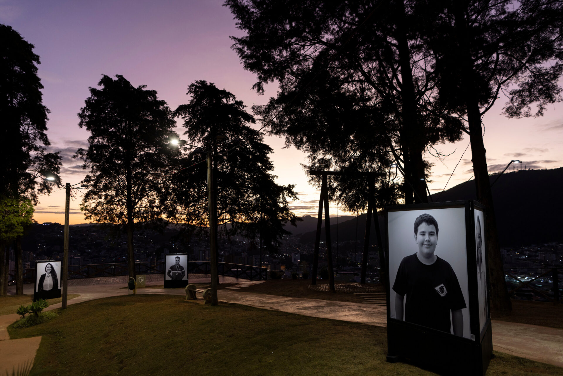 gallery grid image