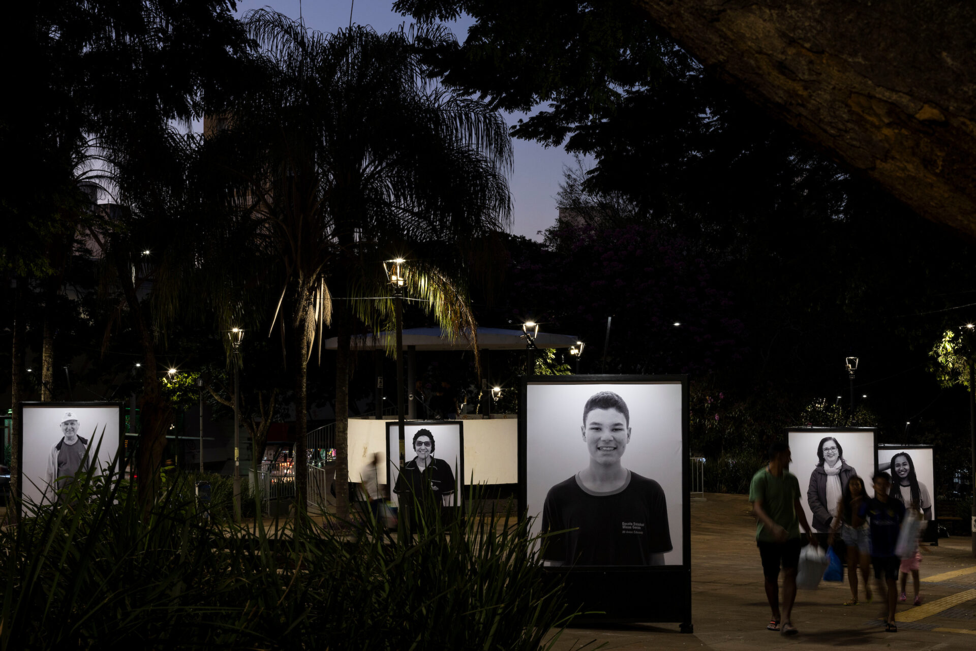gallery grid image